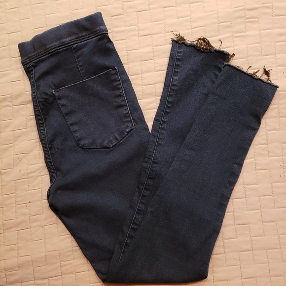 Free People Pull on Skinny Jeans Frayed Raw Hem - Picture 8 of 13